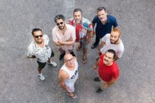 bailinho-tropical-tem-shows-de-los-sebosos-postizos,-academia-da-berlinda-e-conde-so-brega