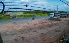 motociclista-fica-ferido-apos-acidente-com-carreta-em-rodovia-no-oeste-da-bahia