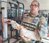 jiboia-e-encontrada-em-aparelho-de-musculacao-de-academia-em-salvador