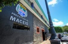 prefeitura-altera-estrutura-administrativa-de-maceio-e-cria-9-novas-secretarias;-veja-o-que-muda