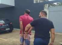 homem-e-preso-apos-agredir-ex-mulher-com-golpes-de-tercado-no-acre