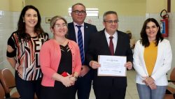 equipe-do-judiciario-e-homenageada-por-reduzir-fila-de-processos-em-fernando-de-noronha