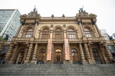 justica-mantem-condenacao-por-contrato-superfaturado-na-gestao-do-theatro-municipal-de-sp