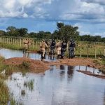 cerco-a-criminosos-suspeitos-de-atacar-cidade-em-mato-grosso-entra-no-terceiro-dia-na-zona-rural-do-tocantins