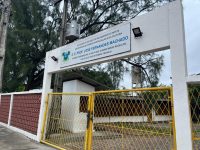 escola-e-invadida-durante-briga-entre-torcedores-rivais-e-seguranca-atira-para-cima-em-natal