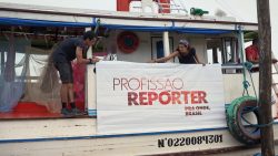 profissao-reporter-navega-pelo-rio-amazonas-em-‘barcohome’-no-2o-episodio-da-serie-‘pra-onde,-brasil’