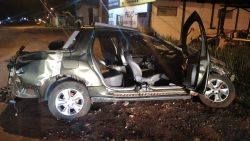 homem-morre-apos-ser-ejetado-de-carro-durante-capotamento-na-br-277,-em-cascavel