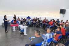 manaus-promove-treinamento-com-350-agentes-de-portaria-que-vao-atuar-nas-escolas