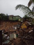 durante-forte-chuva,-seis-casas-desmoronam-em-bairro-de-rio-branco