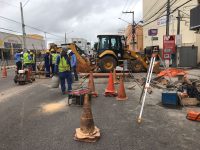 trecho-da-avenida-maria-lacerda-e-interditado-para-obra-de-saneamento