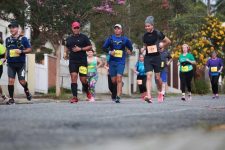 corrida-de-rua-altera-transito-e-trajeto-de-linhas-de-onibus-neste-domingo-(4),-em-curitiba