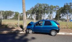 homem-morre-horas-depois-de-bater-carro-contra-poste-em-araraquara