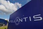 stellantis-anuncia-producao-de-carros-hibridos-a-etanol-em-pernambuco-a-partir-de-2024