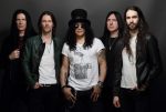 slash,-guitarrista-do-guns-n’-roses,-anuncia-turne-para-2024-com-show-em-porto-alegre