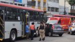 motorista-erra-trajeto-e-bate-em-onibus-urbano-na-avenida-rio-branco,-em-juiz-de-fora