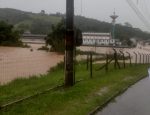 adolescente-e-arrastado-por-correnteza-de-rio-apos-temporal-na-grande-florianopolis