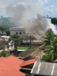 incendio-atinge-conjunto-de-quitinetes-em-sorriso-(mt);-video