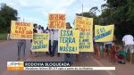 moradores-fazem-protesto-na-br-319-contra-reintegracao-de-posse-no-am